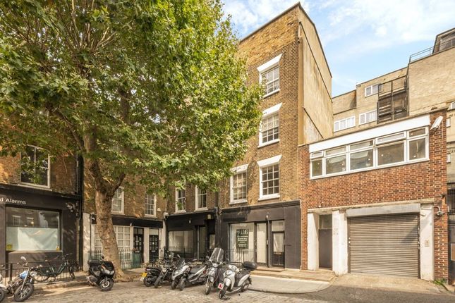 Office to let in Goodge Place, London