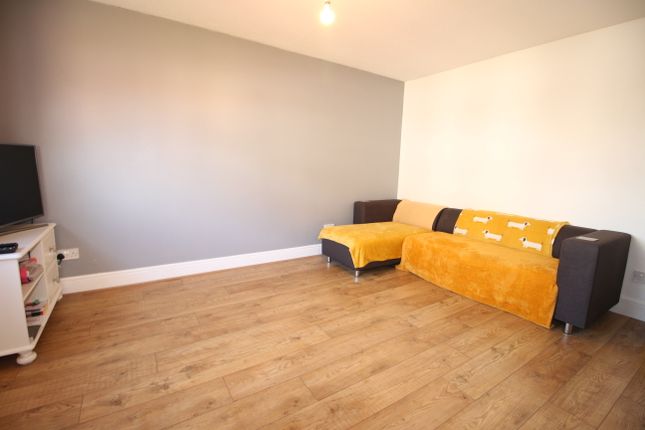 Flat for sale in Station Road, Westbury