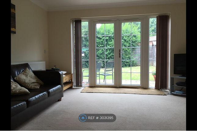 A Homestead Lane, Welwyn Garden City photo 3