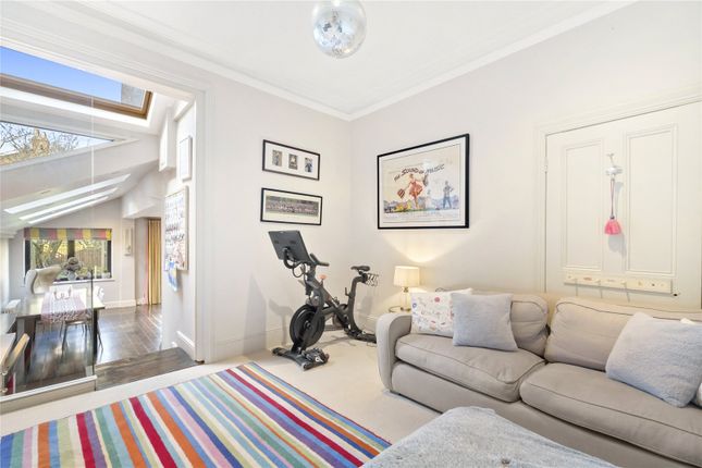 5, Sainfoin Road, London photo 4