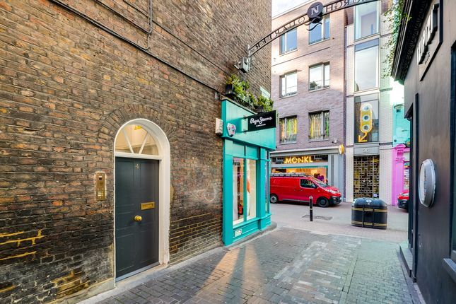 Thumbnail Office to let in Lowndes Court, London