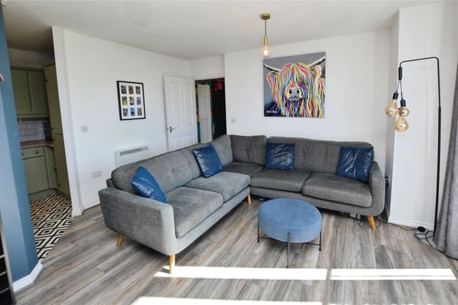 50, Murray Avenue, West Yorkshire photo 4