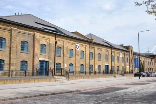 Flat to rent in The Grainstore, 4 Western Gateway, London