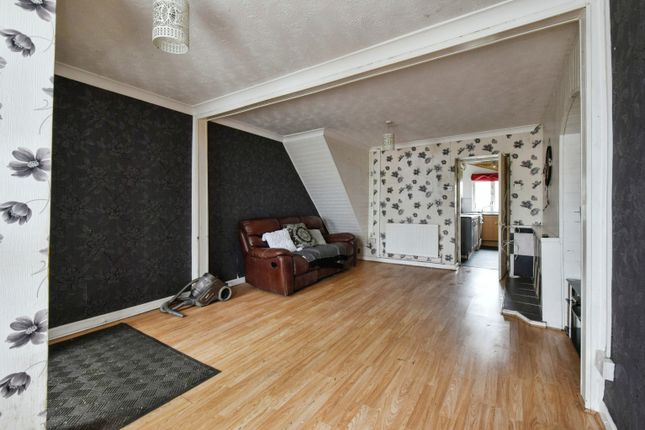 6 Maes Gwilym Cottages,, Carway, Carmarthenshire photo 4
