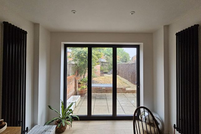 84, Brighton Road, Reading photo 3