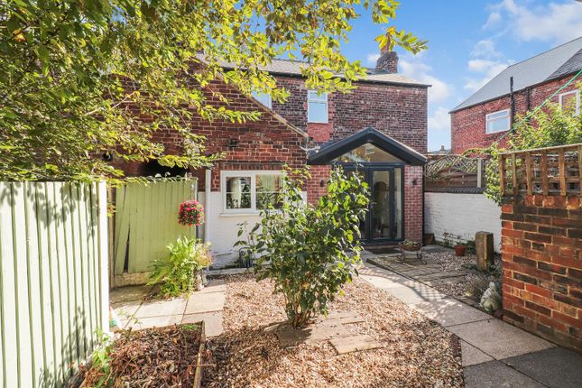 26, Burrowlee Road, South Yorkshire photo 4