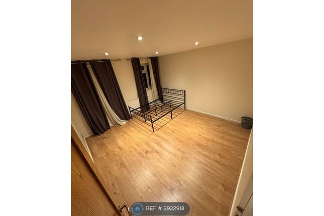 Craigdale Road, Hornchurch, Romford photo 2