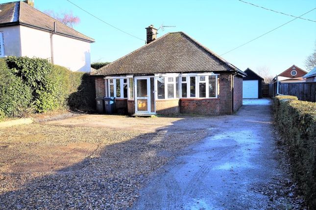 Thumbnail Detached bungalow to rent in Wycombe Road, Prestwood, Great Missenden