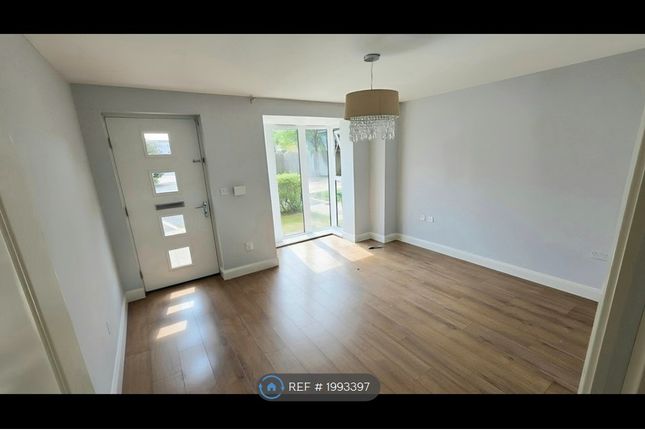 Prestbury Close, Cheltenham photo 2