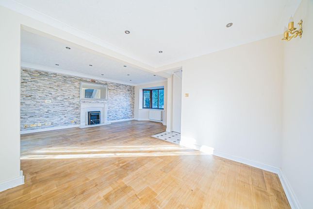 42, Booker Avenue, Milton Keynes photo 3