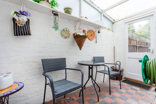 Cottage for sale in Kings Road, Sutton