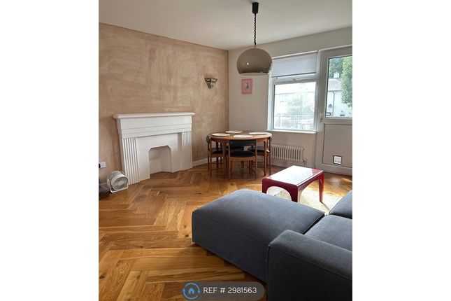 Flat, Forest Croft Taymount Rise, London photo 3
