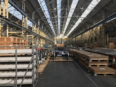 Light industrial to let in Channel Way, Preston