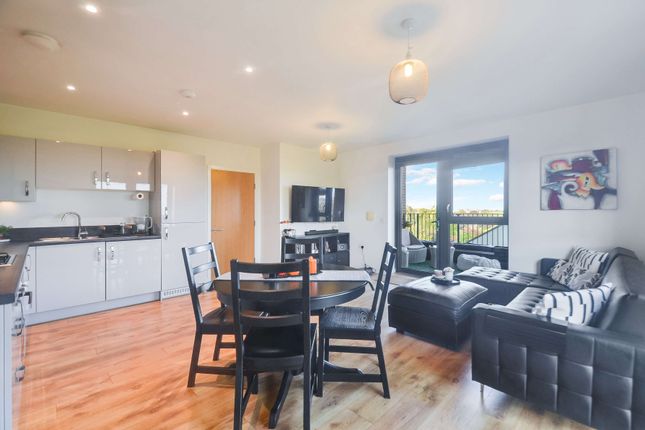 Open Plan Living Area_Pic_2.Jpg