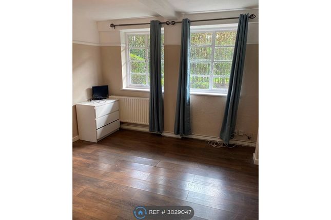 Silchester Court, London Road, Thornton Heath photo 4