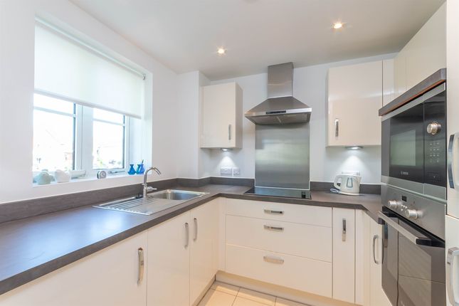 Flat 6, Lawrence Place, White Horse Lane, Maldon photo 3