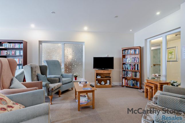3 Catherine Court, Sopwith Road, Eastleigh photo 4