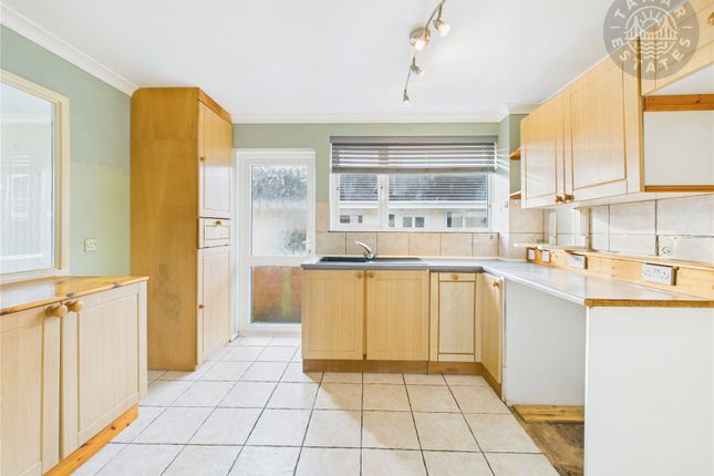 11, Valley View, Liskeard photo 4