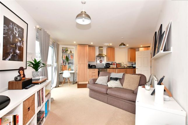 Flat for sale in Walters Farm Road, Tonbridge, Kent