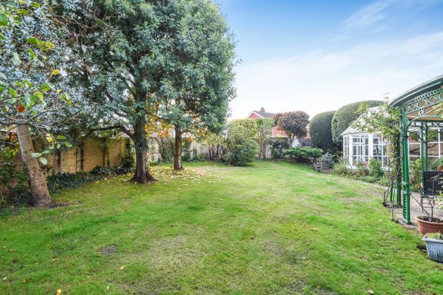 3 Bed Semi Detached House For Sale In Kinnell Close Emsworth Po10