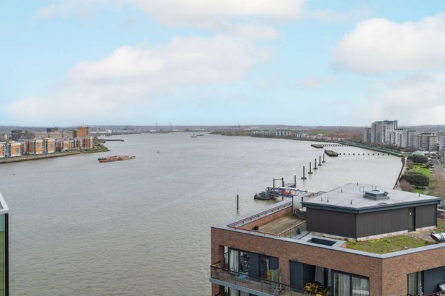 Hampton Apartments, Woolwich Riverside photo 4