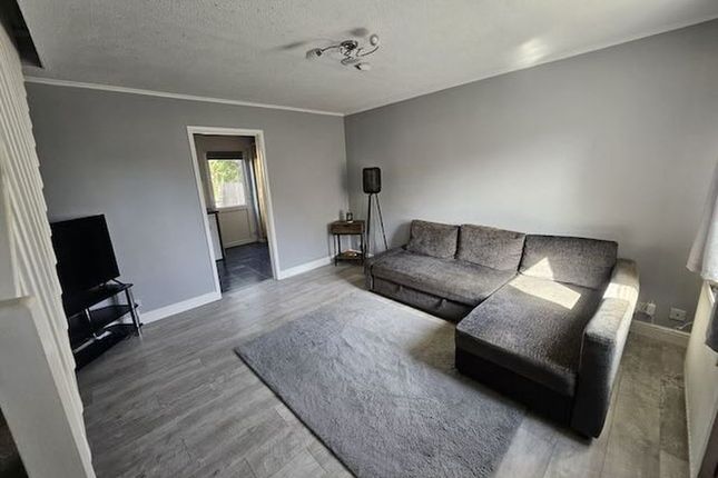 6, The Valls, Bristol photo 2