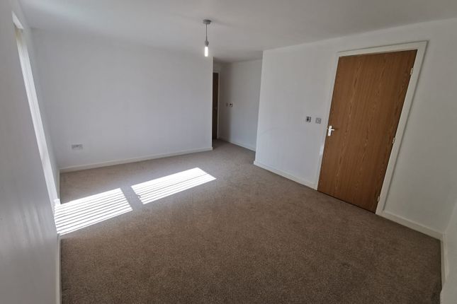Monticello Way, Westwood Heath photo 5