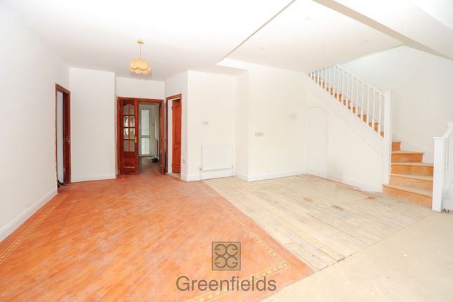 49 Borrowdale Avenue, Harrow photo 4