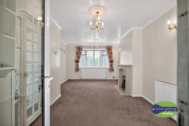 69, Newstead Avenue, Hinckley photo 3