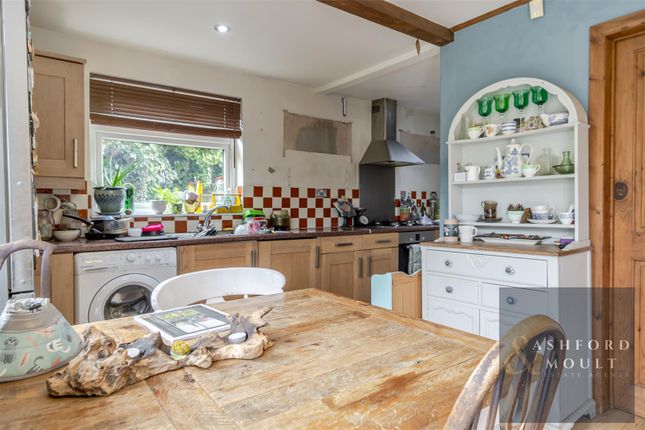 8, Holt Grove, Nottingham photo 4