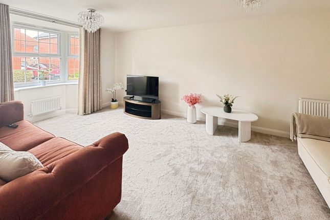22 Grasshopper Green, Sutton-In-Ashfield photo 4