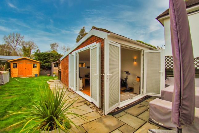 7, Chelwood Road, Reading photo 2