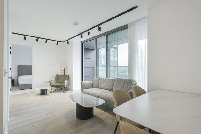 Apartment 147, Valencia Tower, 3, Bollinder Place, Old Street photo 3