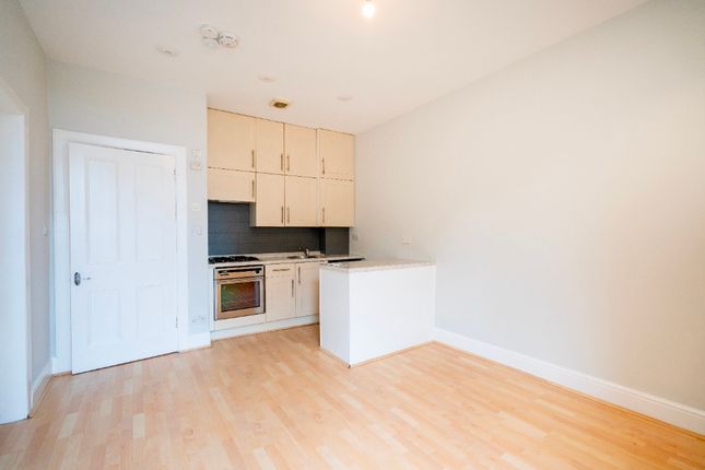 2F2, Edinburgh photo 3
