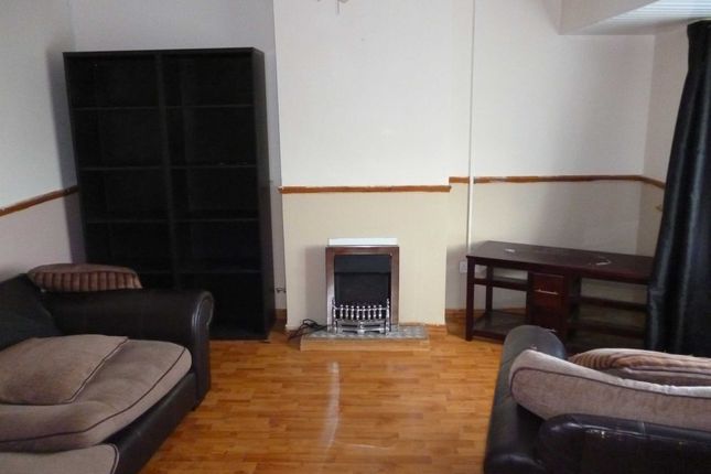 26, Caer Castell Place, Cardiff photo 3
