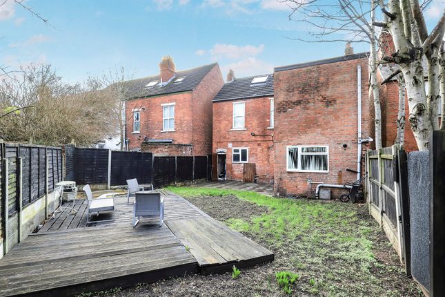 253, Staveley Road, Wolverhampton photo 2