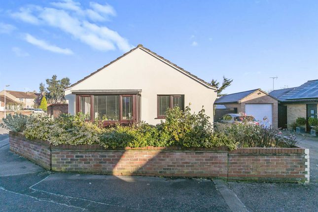 2 bed detached bungalow for sale in Sioux Close, Highwoods, Colchester CO4