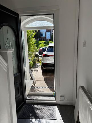 301, Rocky Lane, Birmingham photo 2