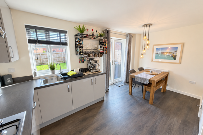 30, Merino Drive, Nuneaton photo 4