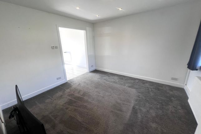 Property to rent in Milfoil Drive, Eastbourne