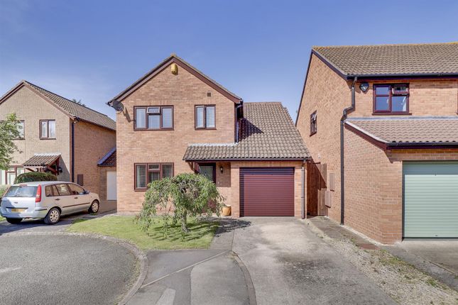 Detached house for sale in Fircroft Close, Hucclecote, Gloucester