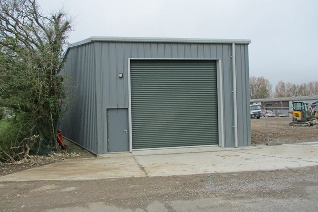 Light industrial to let in Unit 21, Squires Farm Industrial Estate, Palehouse Common