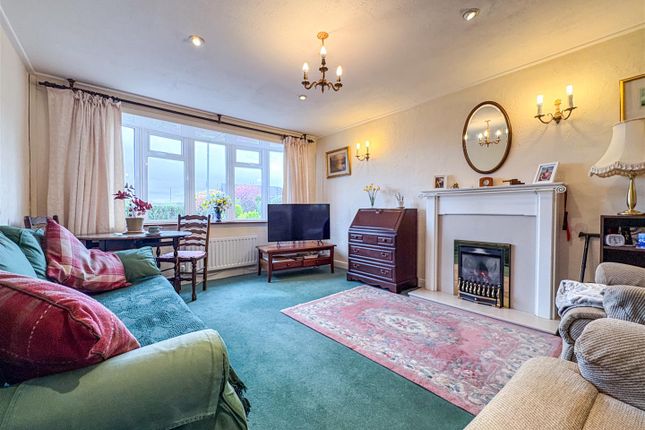 24, Walfield Avenue, Congleton photo 3