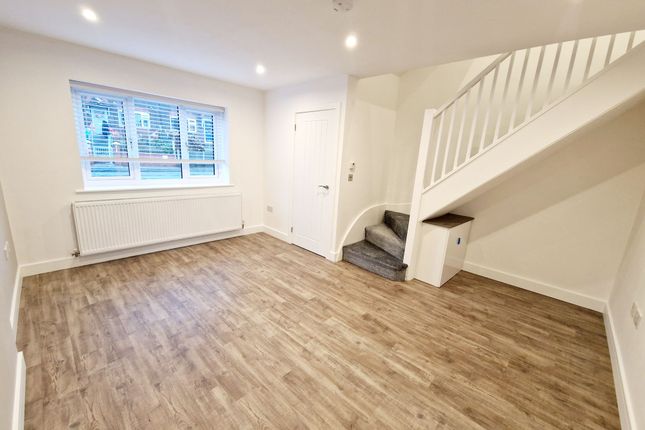 29 Cuckoo Lane, Manchester photo 5