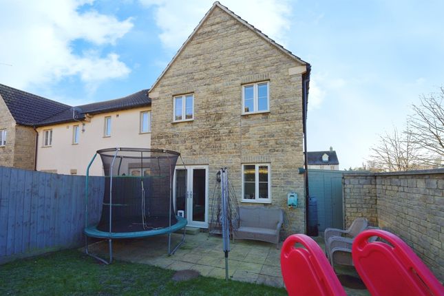 End terrace house for sale in Church View, Calne