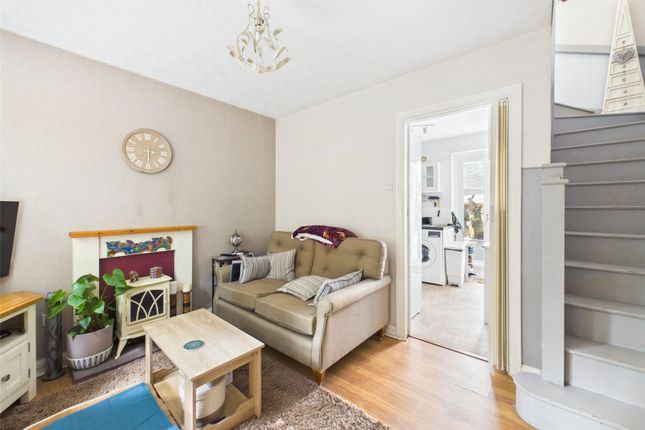 23, Dudbridge Meadow, Stroud photo 3