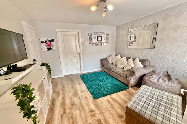 51a, Cilgant Y Lein, Bridgend photo 3