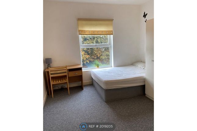 Room to rent in City Road, Birmingham
