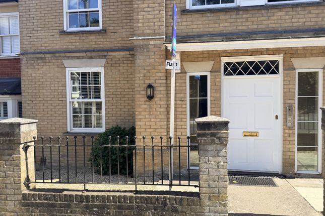 1 Sutton Heights, Melton Hill, Woodbridge photo 3