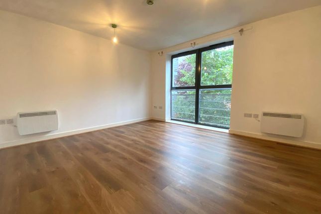 Thumbnail Property to rent in Staple Gardens, Winchester